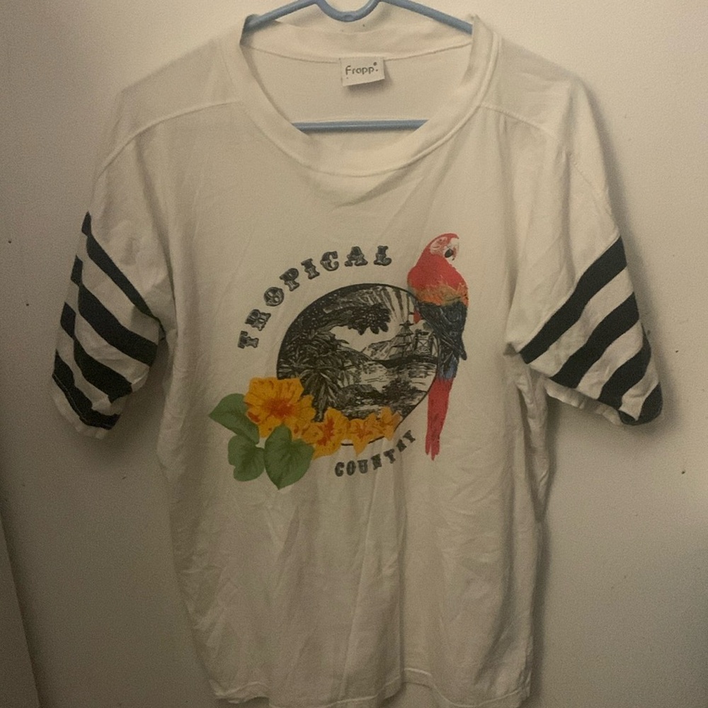 Awesome Frapp Colourful Tropical Country Parrot Unisex Tshirt 100% Cotton SZ Lrg